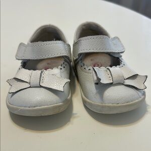 Pediped White Dress Shoes with Velcro Straps and Leather Finish